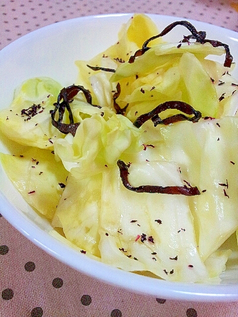 簡単 春キャベツの塩昆布とゆかり和え レシピ 作り方 By ラズベリっち 楽天レシピ 簡単 春キャベツの塩昆布とゆかり和え レシピ 作り方 By ラズベリっち 楽天レシピ