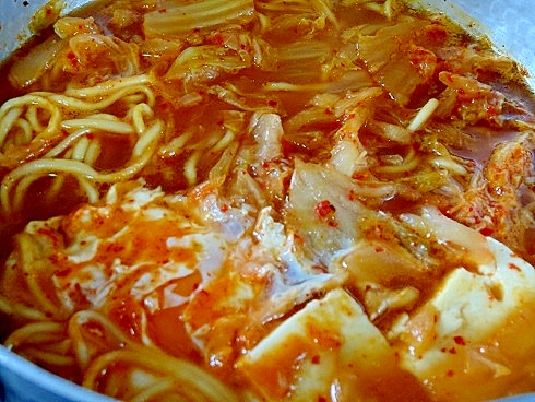 うちの麺「豆腐チゲラーメン」