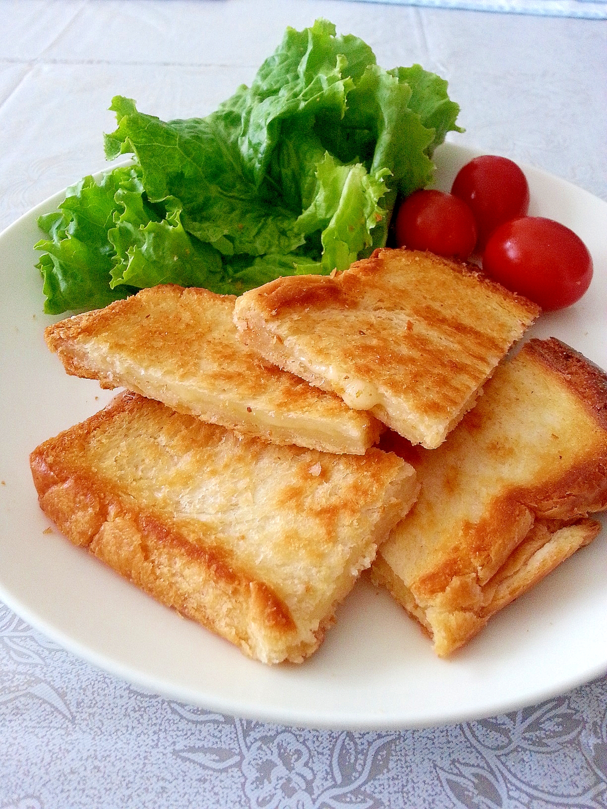 朝食・軽食に☆グリルチーズサンド