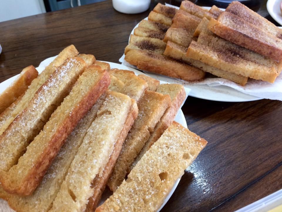 パンの耳　揚げパン　ラスク