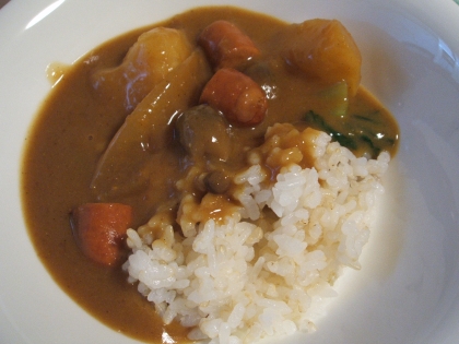 レンジでカレーが作れるなんて！！便利ですね♥キャベツを入れ忘れましたが、娘がよろこんでました♪ごちそうさまでした。