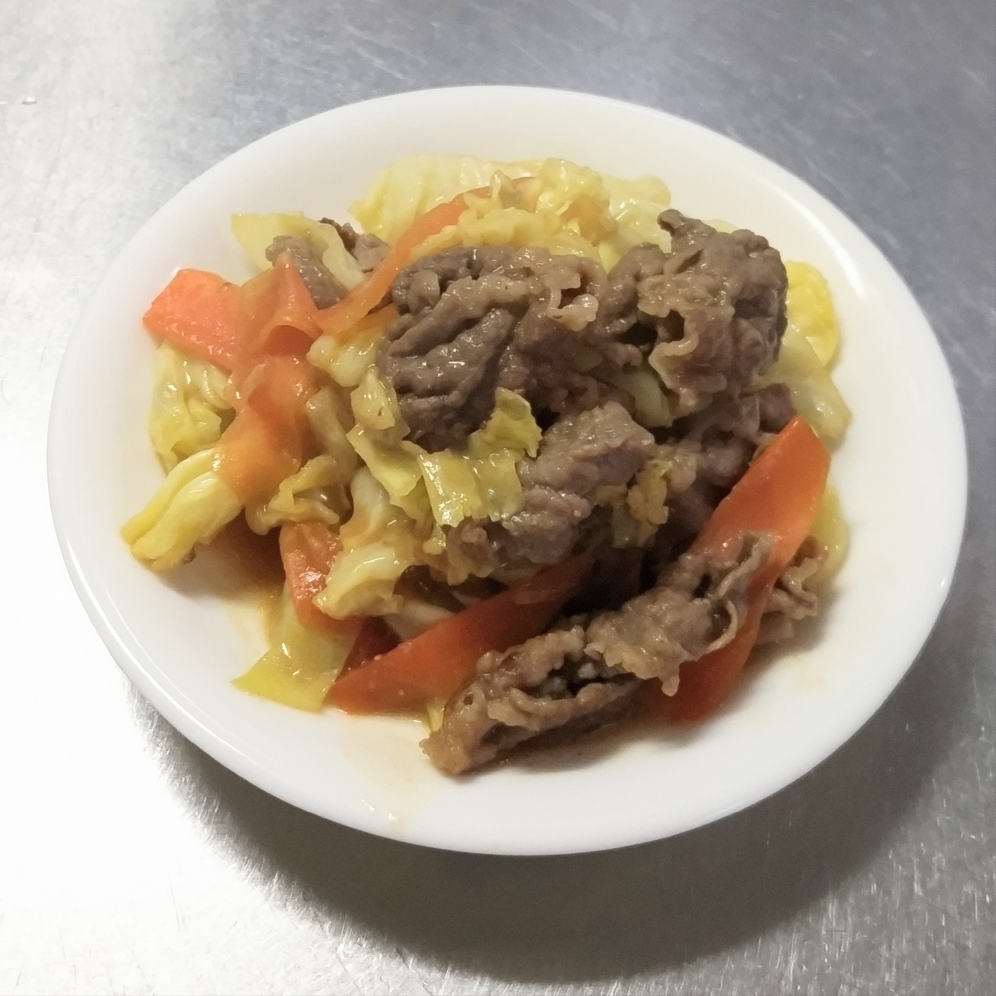 牛肉とキャベツの味噌炒め