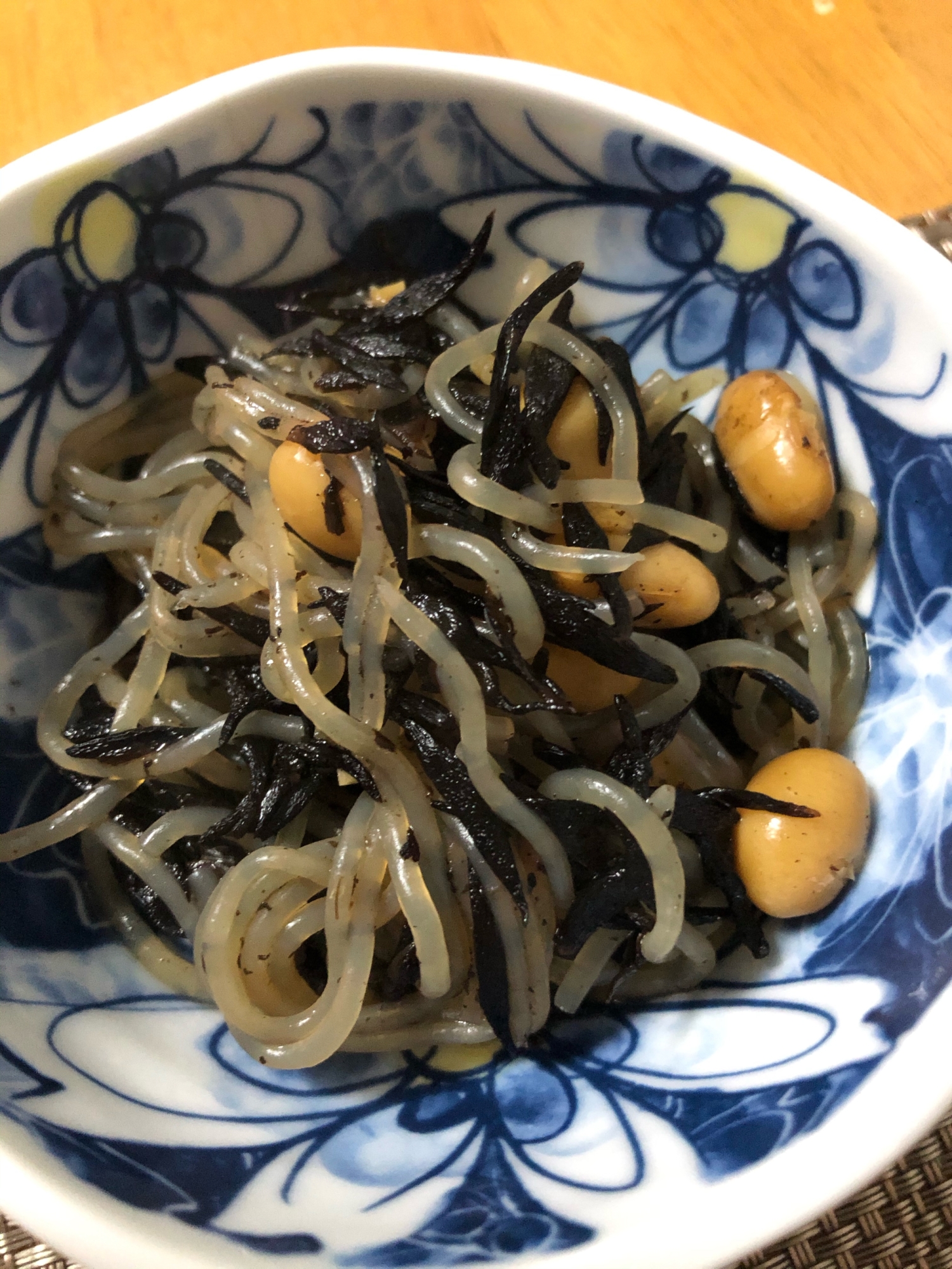 大豆としらたきのひじき煮