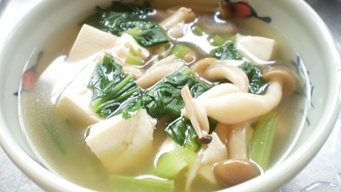 しめじ豆腐と小松菜のスープ