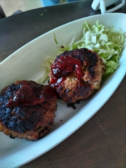 びっくりドンキー風ジューシーハンバーグ