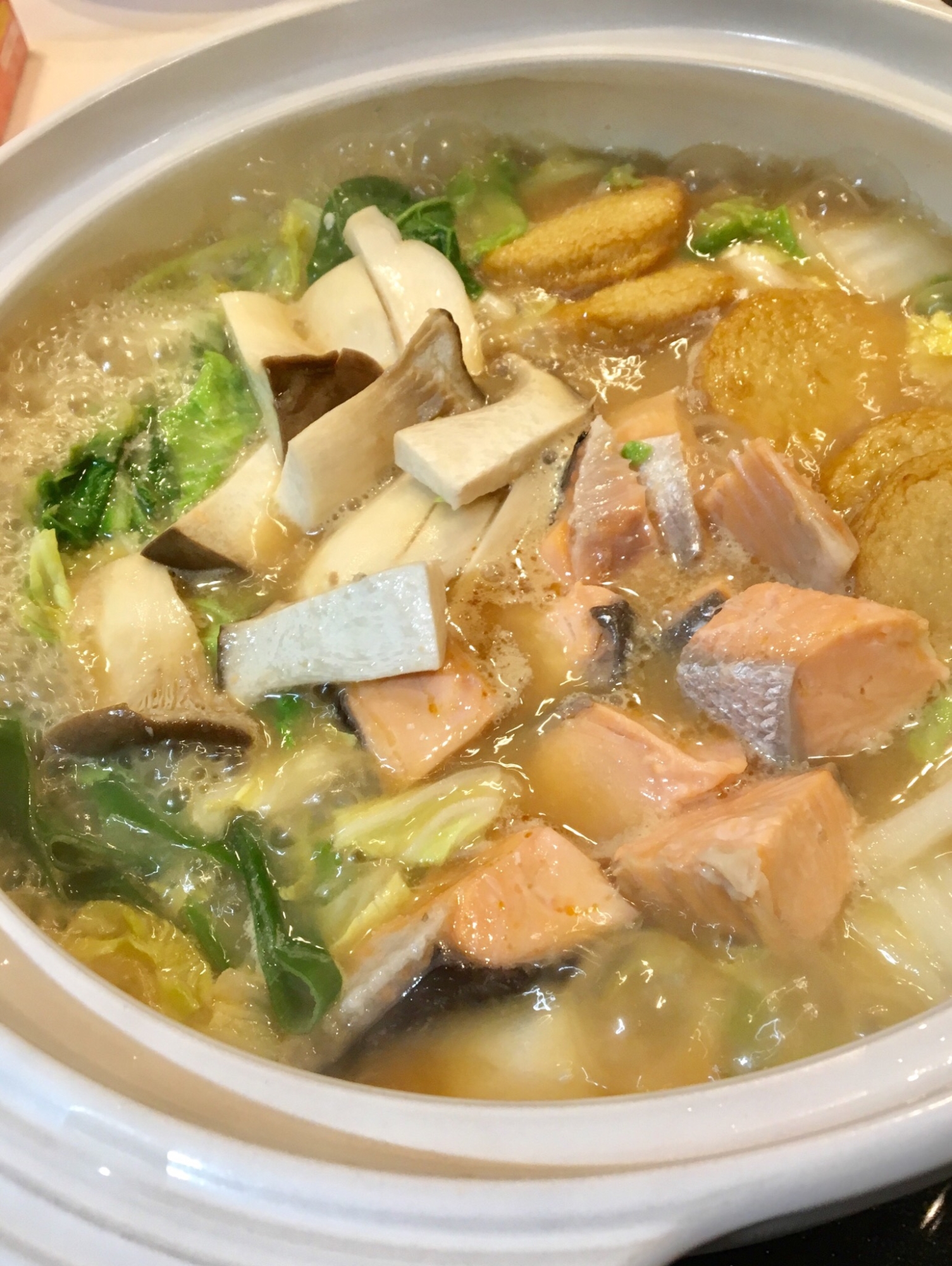 鮭と野菜たっぷり 簡単石狩鍋 レシピ 作り方 By コロン S Kitchen 楽天レシピ