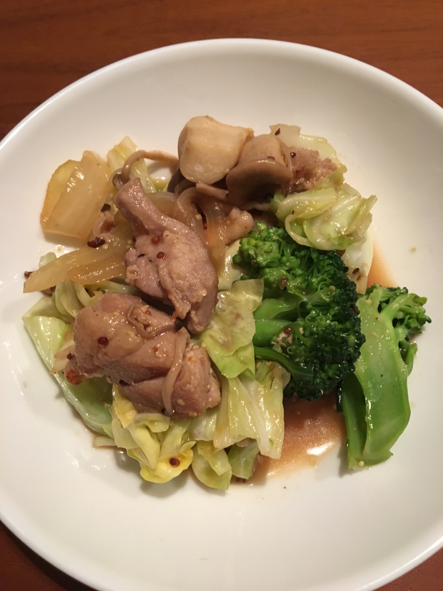 鳥もも肉と野菜のマスタード醤油炒め