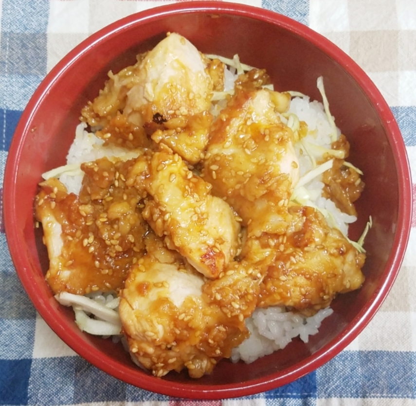 鶏むね肉の照り焼き丼