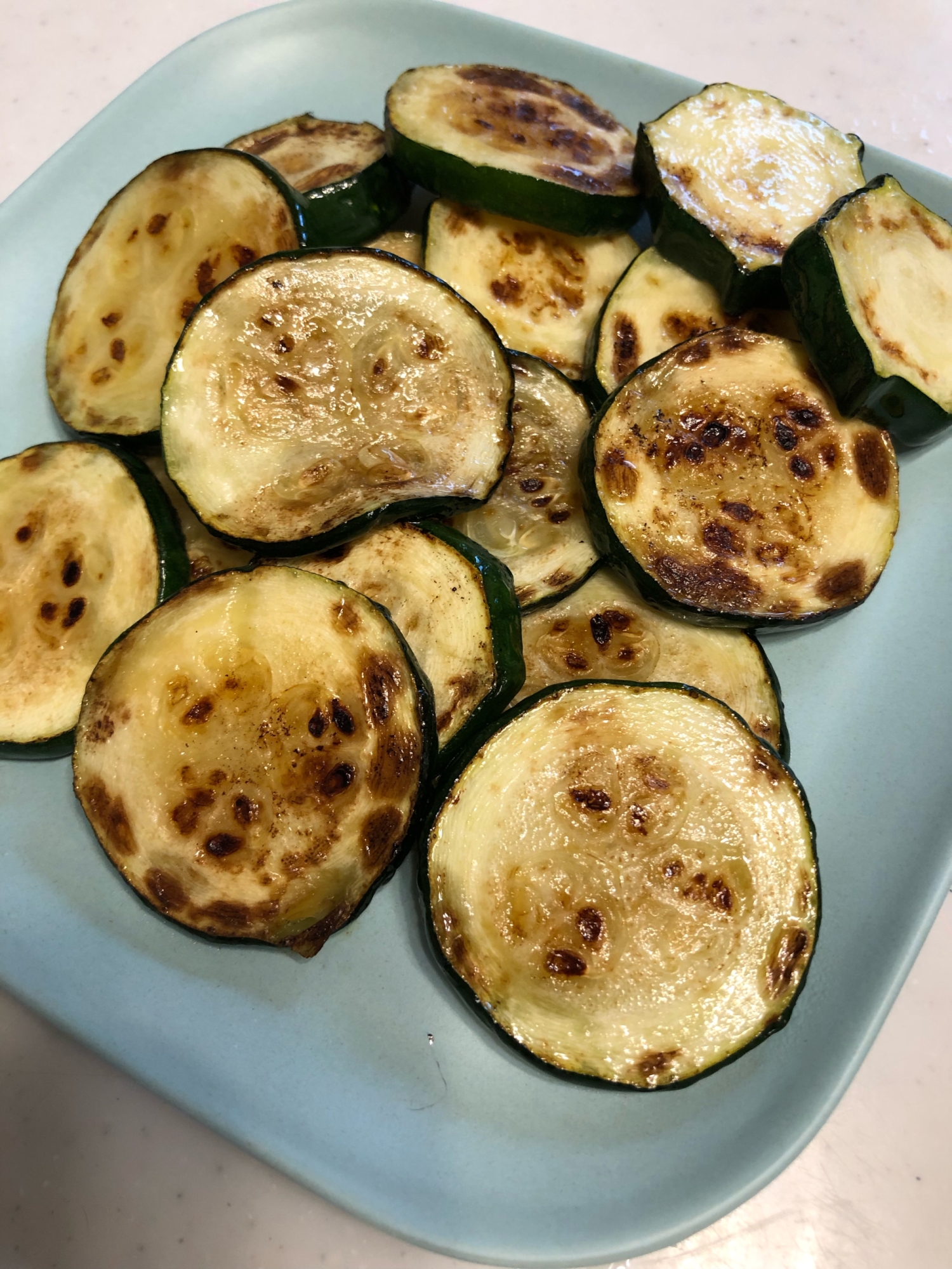 離乳食にも ズッキーニの素焼き