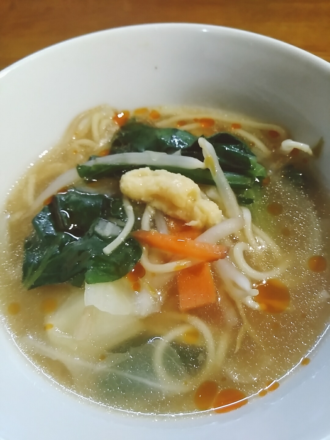 レンジで簡単  野菜煮込みラーメン!