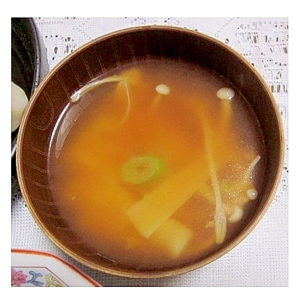 チンゲン菜・えのき・ねぎの冷やし味噌汁