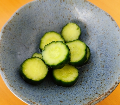 一晩漬けて朝食に出しました。
辛すぎず甘過ぎず丁度良かったです。
手軽にできて美味しかったのでまた作ります。