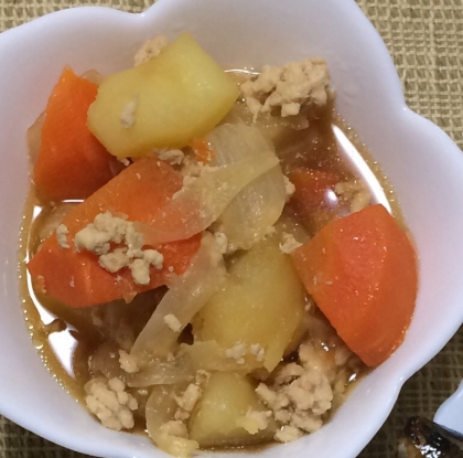 鳥ひき肉ですが、美味しかったです！お肉嫌いな母もこれなら食べられる様です！定番にします♫