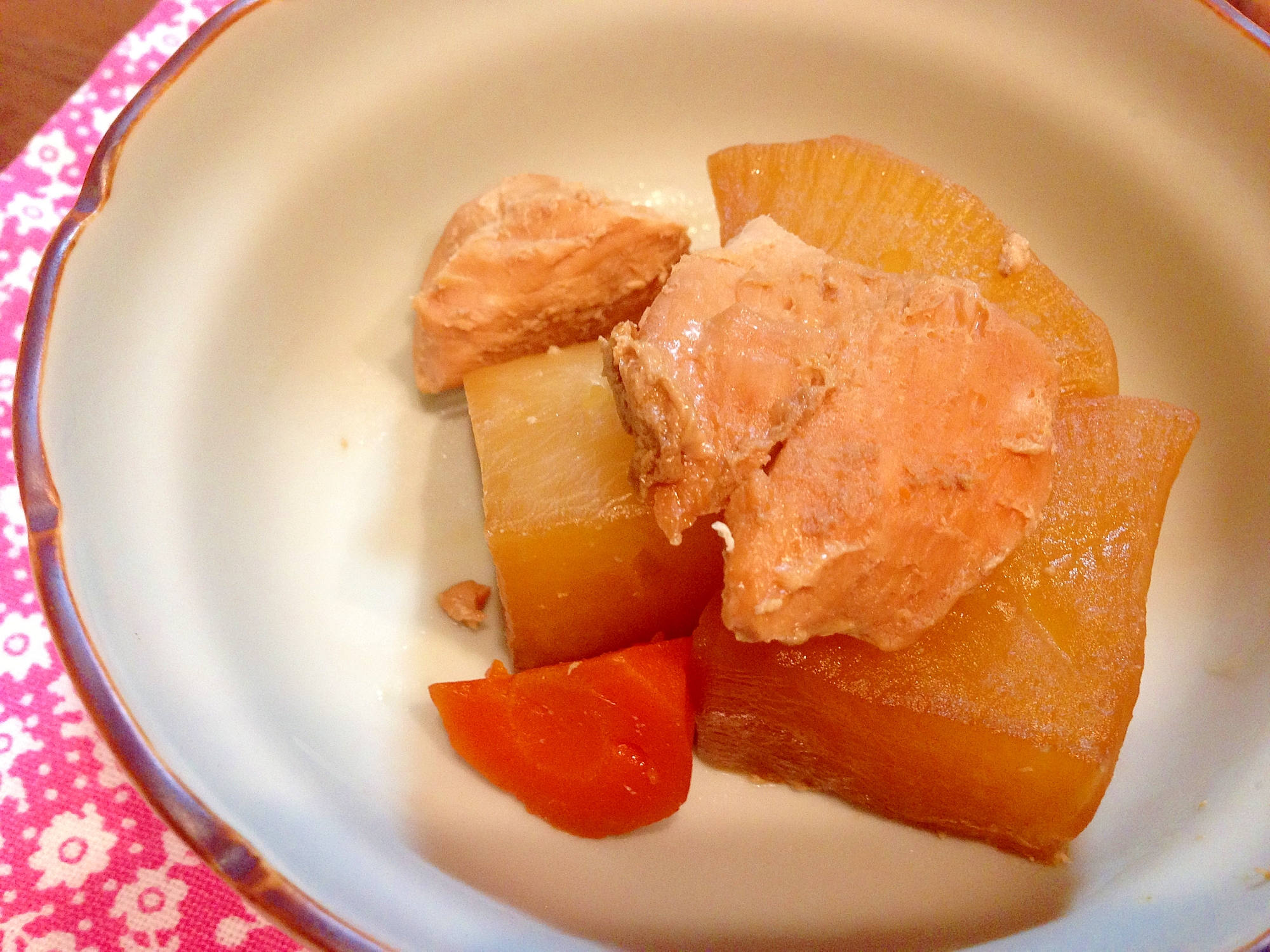 鶏肉と大根の煮物