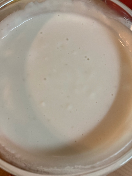 アーモンドミルクと米粉で作りました。まろやかなホワイトソースが簡単にできて、とても美味しかったです♡♡またりぴします！