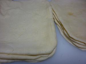 ストックしてね ☆ ピザの白生地 ☆