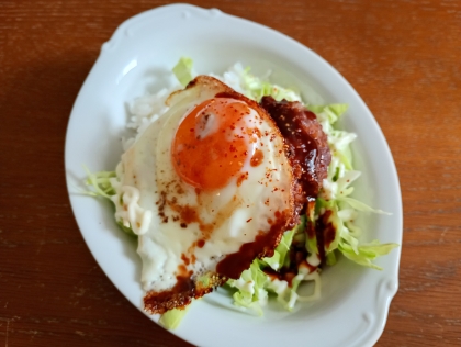 シンプル！ロコモコ丼♪