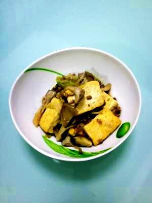 簡単 ひき肉とめんつゆで 肉豆腐 レシピ 作り方 By Kikikoba 楽天レシピ