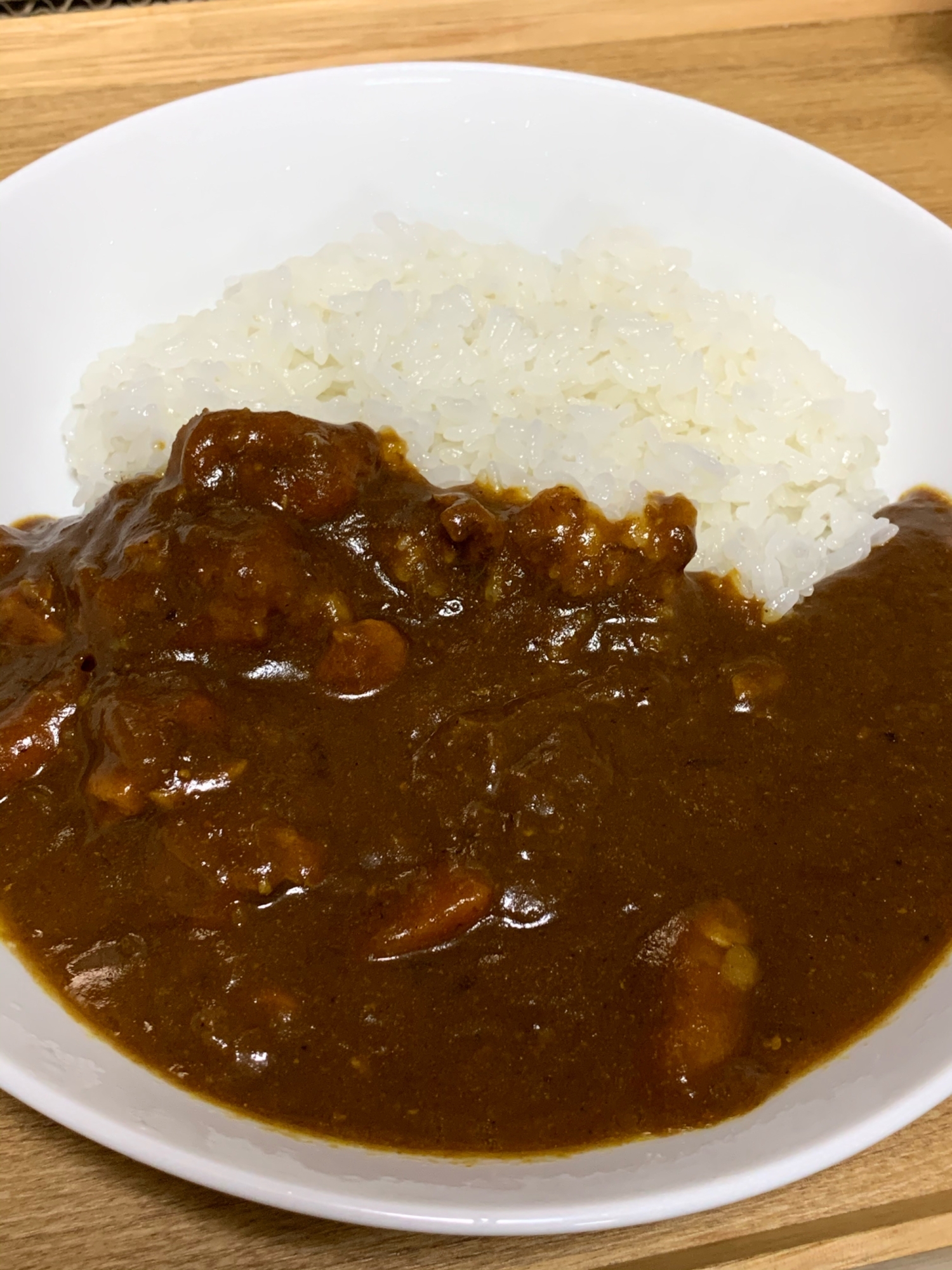 しっかり炒めた玉ねぎで！チキンカレー♪