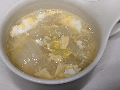 白菜と卵のスープとてもおいしかったです♪
お味噌汁毎日作るけど、たまにスープにしたくなりますね。
