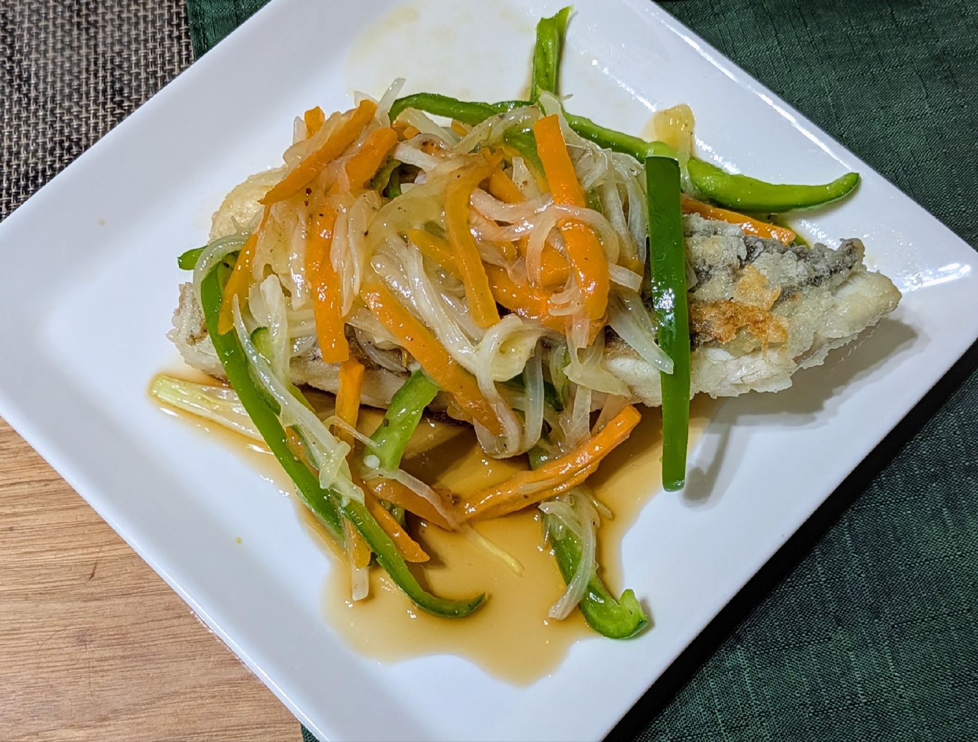 【主菜】鯛の甘酢中華あんかけ