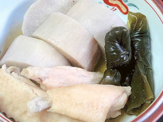 京風お惣菜☆　「エビ芋と鶏手羽の含め煮」