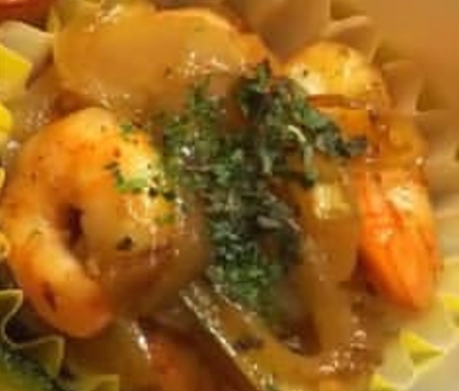 えびと玉ねぎのにんにく炒め