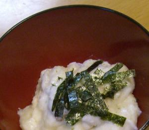 食べて応援：栄養たっぷりのとろろ汁