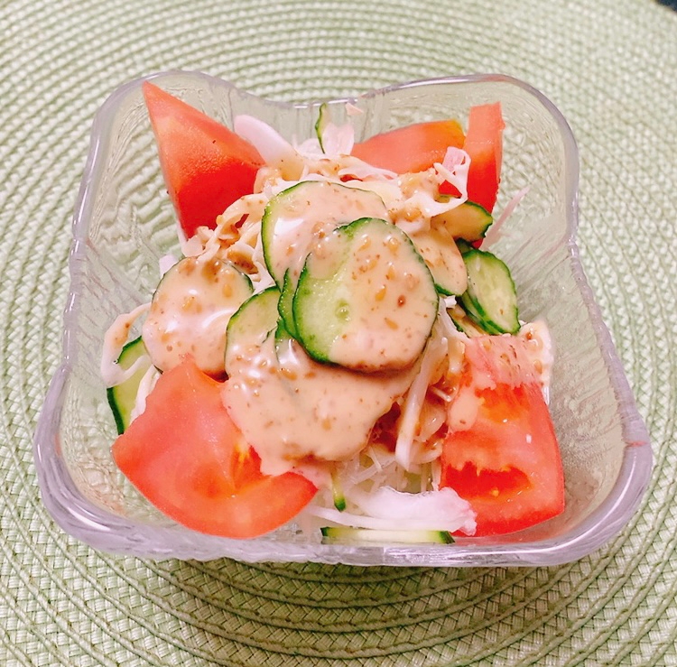 ある野菜でごまドレサラダ✧˖°