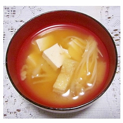 えのき・木綿豆腐・油揚げの冷やし味噌汁