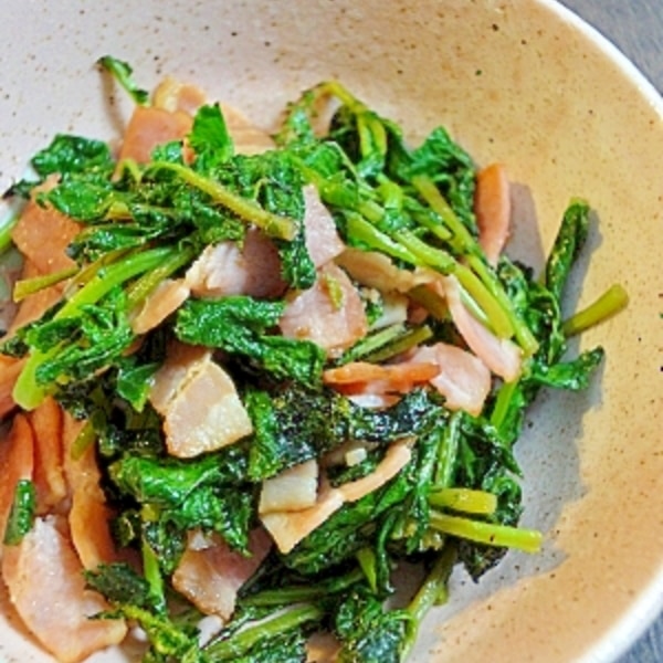 ラディッシュの葉とベーコンの炒め物 レシピ 作り方 By もがみか 楽天レシピ ラディッシュの葉とベーコンの炒め物 レシピ 作り方 By もがみか 楽天レシピ