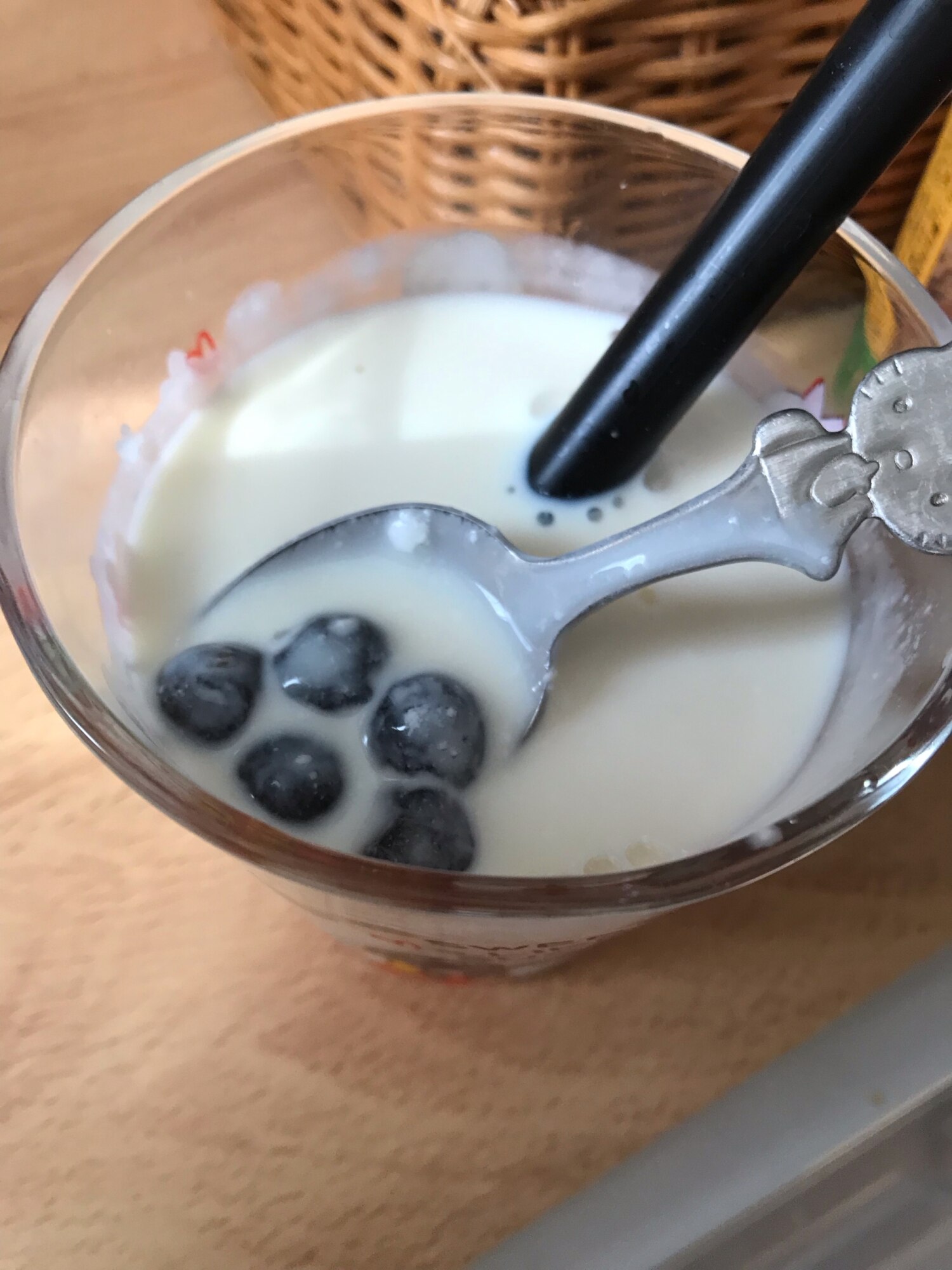 タピオカ入りココナッツヨーグルトドリンク レシピ 作り方 By まひにゃん 楽天レシピ