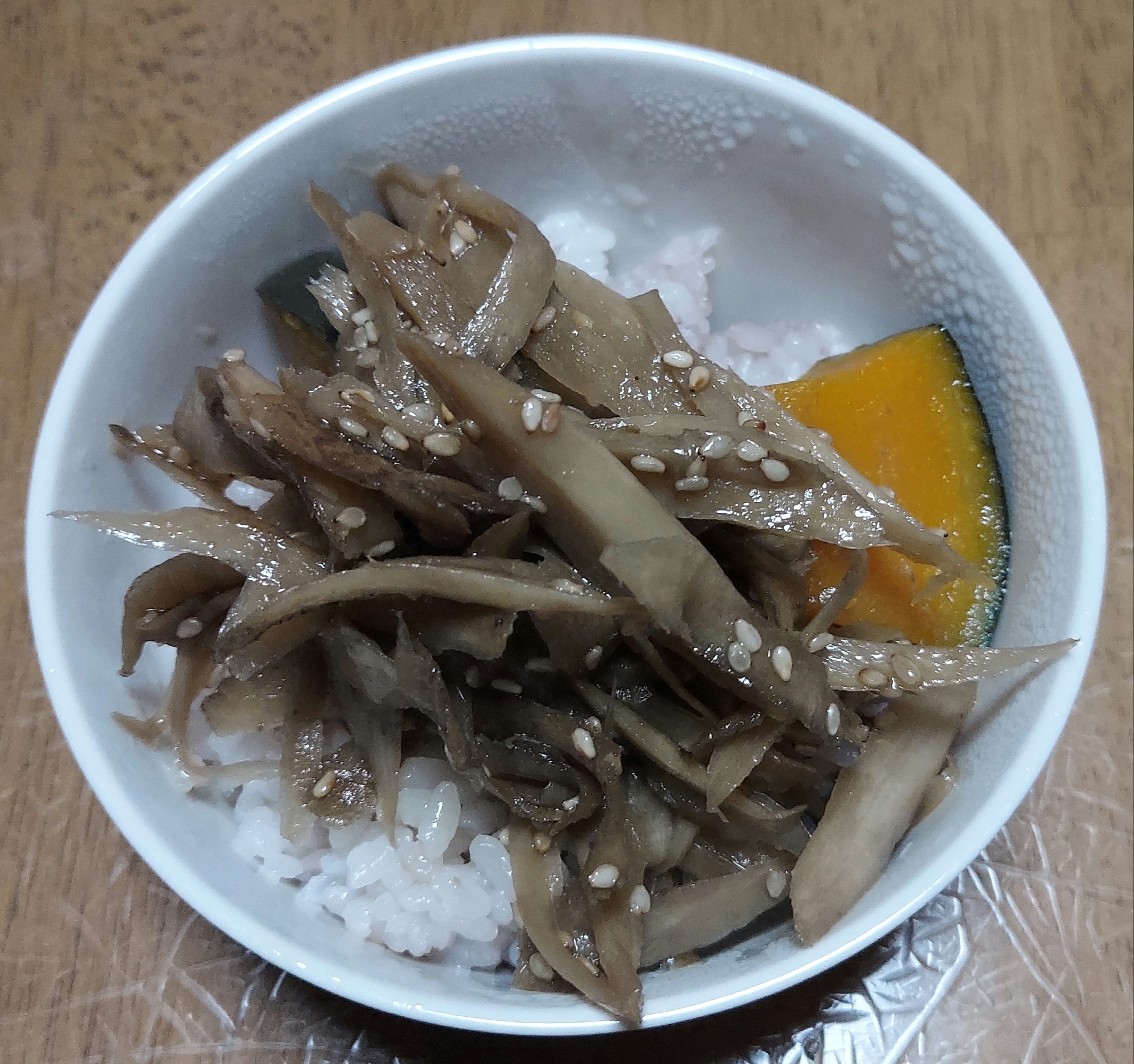 きんぴらごぼう丼