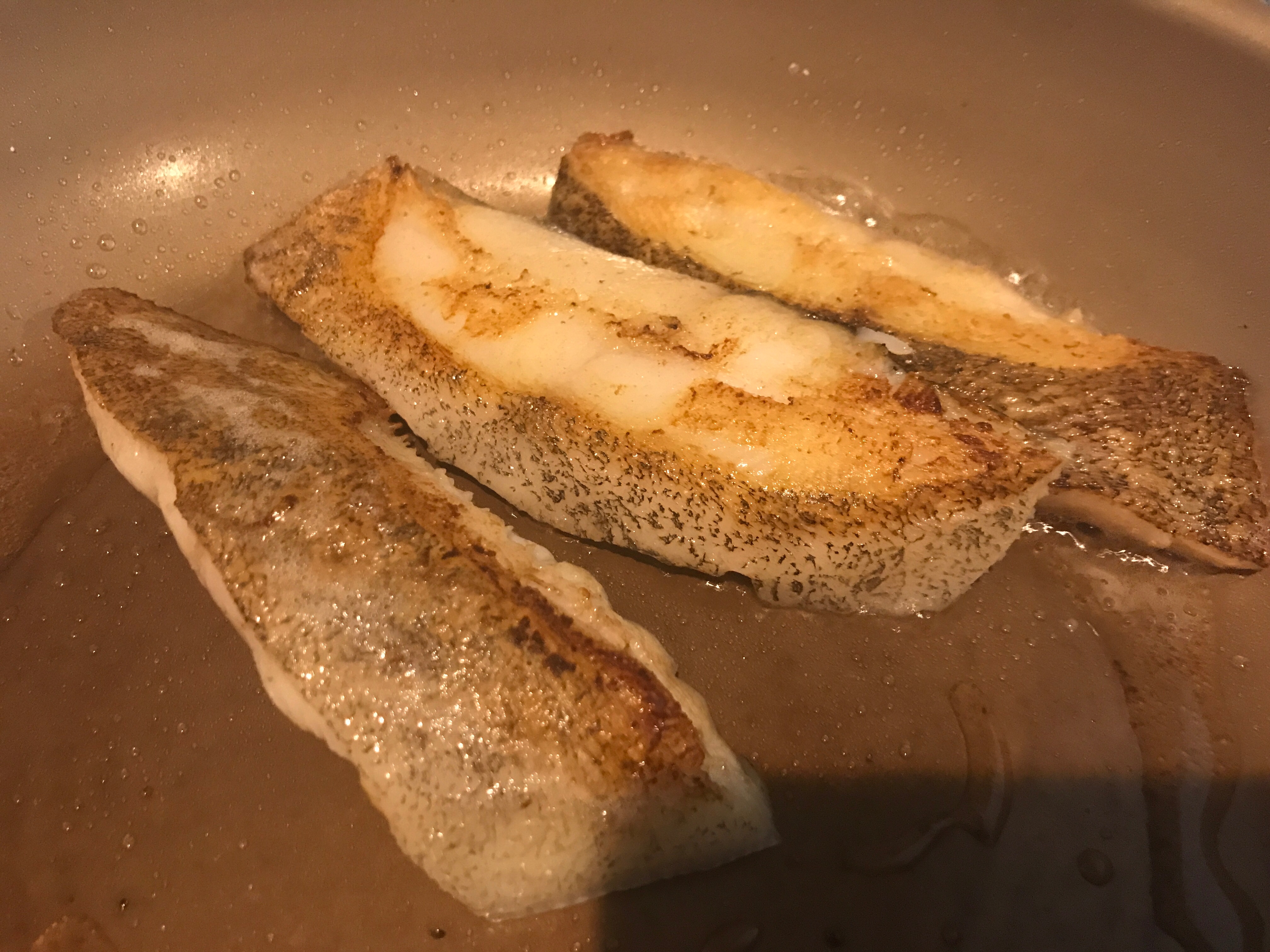 カラスカレイのムニエル レモンバター醤油で レシピ 作り方 By あーちゃんちのご飯 楽天レシピ カラスカレイのムニエル レモンバター醤油で レシピ 作り方 By あーちゃんちのご飯 楽天レシピ