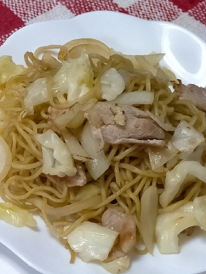 ぎすあんくんさん♪こんにちは♪
ニンニク入り焼きそば☆初めていただきましたました(*^^*)☆う～ん♡美味しかった！！オイスターソース＊お好み焼きソースの配分◎