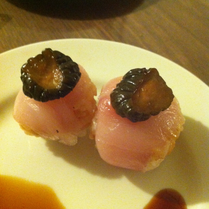 きゅーちゃんのせ手まり寿司