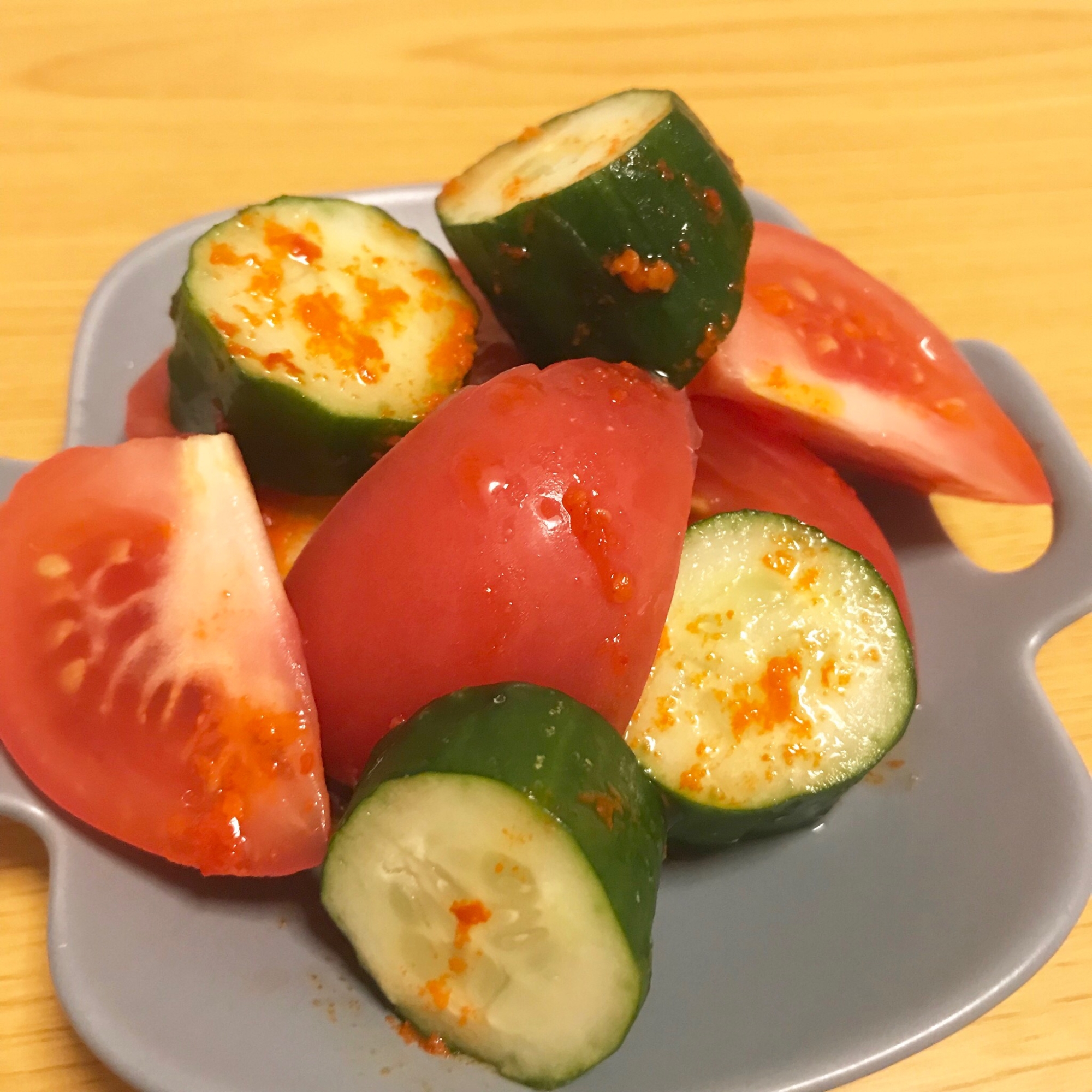 トマトとキュウリのごま油豆板醤和え レシピ 作り方 By みさちゃん 楽天レシピ
