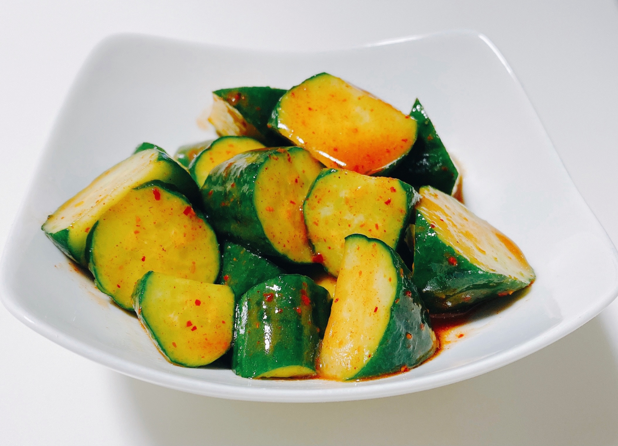 忙しい日にもう一品！和えるだけ【きゅうりキムチ】