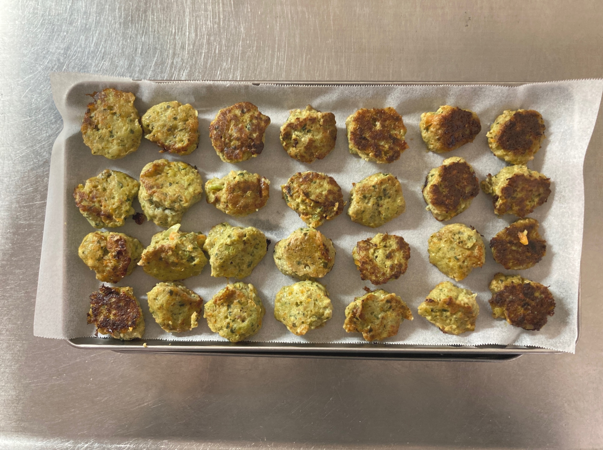 幼児食 野菜もタンパク質も ひとくちハンバーグ レシピ 作り方 By Rinlingo 楽天レシピ