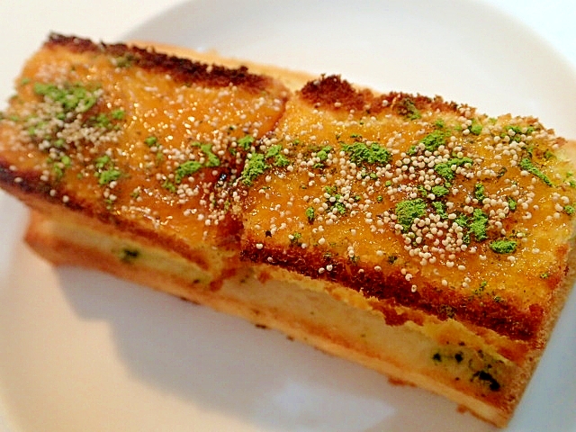 カステラとあんずジャムと青汁とケシの実のトースト レシピ 作り方 By ぷ みぃまま 楽天レシピ