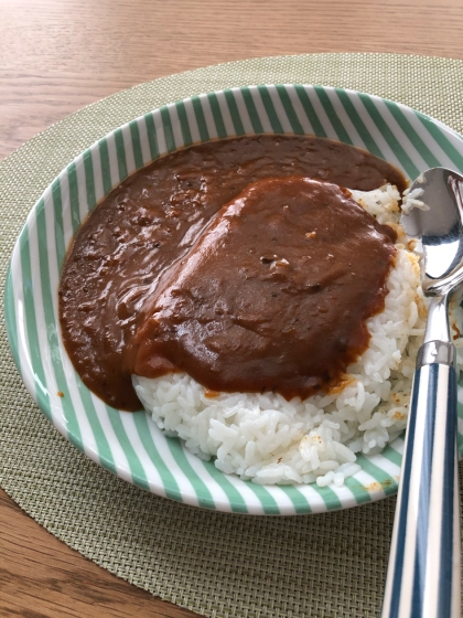 カレーに味噌とは！初体験でした！美味しかったです♪