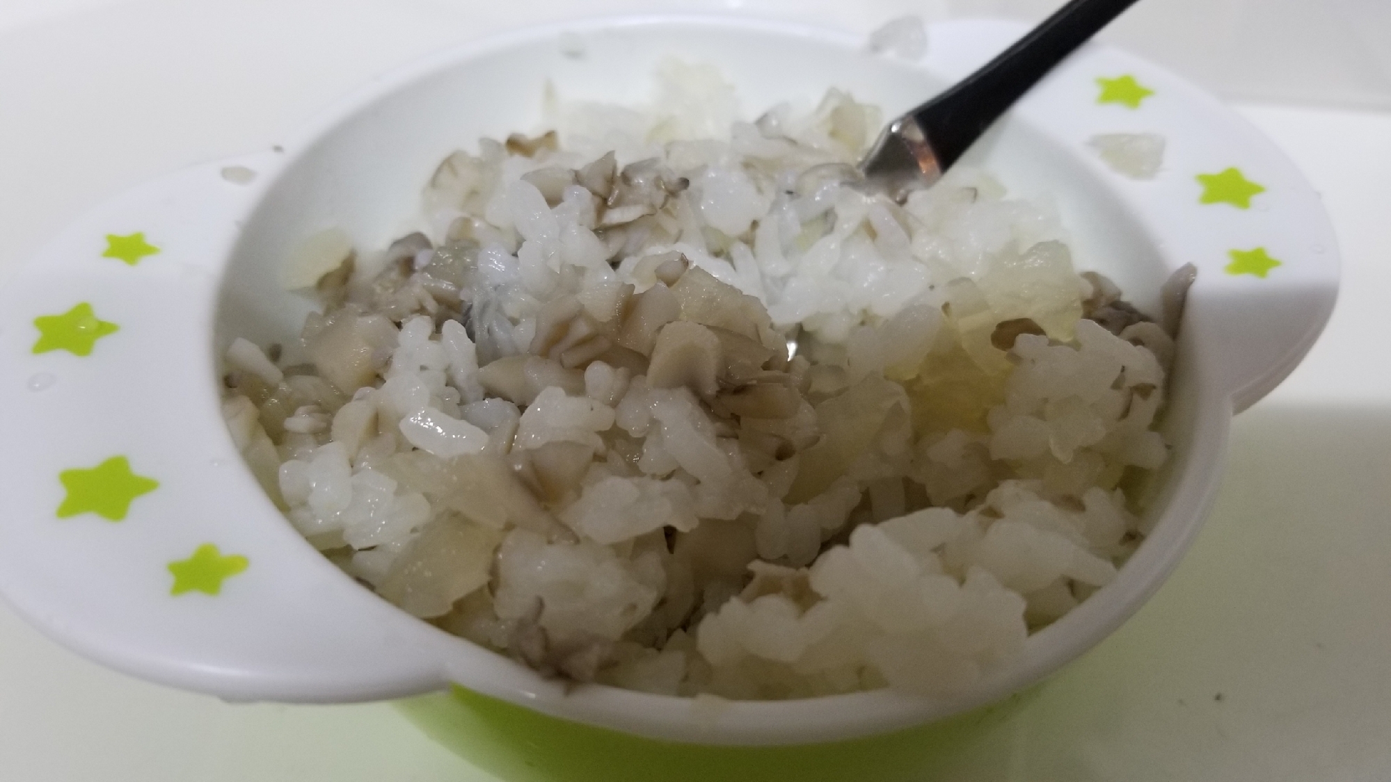 玉ねぎと舞茸の中華だしご飯（幼児食）