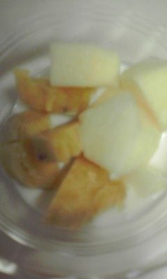 林檎と干し芋のヨーグルト