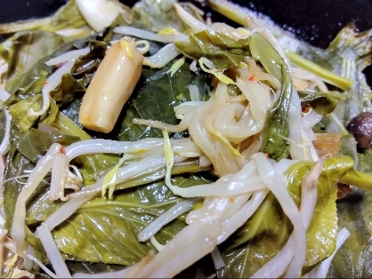 ☘️豚肉&大根の葉炒め☘️