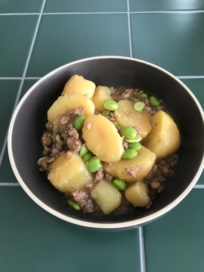グリーンピースがなかったので、枝豆を入れてみました。
美味しいレシピ、ありがとうございました♡