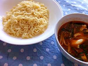 インスタントラーメンDEざる中華つけ麺♥