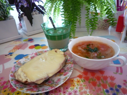 cobonさんのブログで拝見して、娘の朝食に作りました♪
マヨとチーズは相性バッチリ！
間違いなく美味しいですよね～♪
こちらのレシピに感動したこと↓に書きます