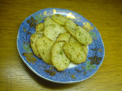 スライスポテトのガーリック醤油炒め