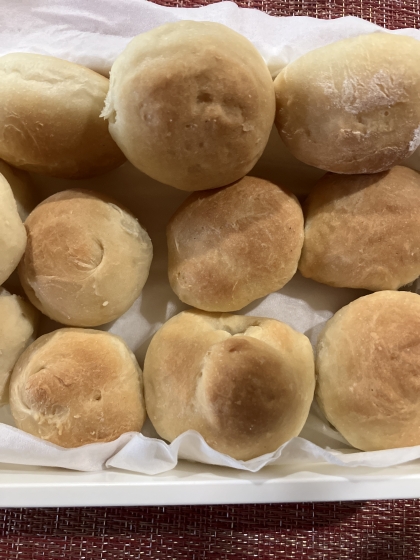 簡単に♪シンプルに♪ちぎりパン ～型なしでも平気～