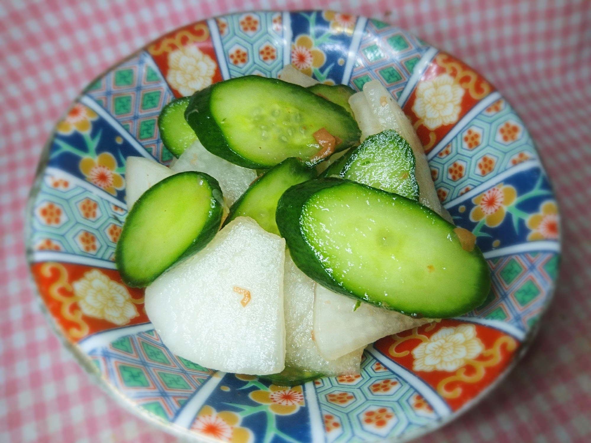 めんつゆと梅干しで 大根ときゅうりの浅漬け レシピ 作り方 By あやめぇ 楽天レシピ めんつゆと梅干しで 大根ときゅうりの浅漬け レシピ 作り方 By あやめぇ 楽天レシピ